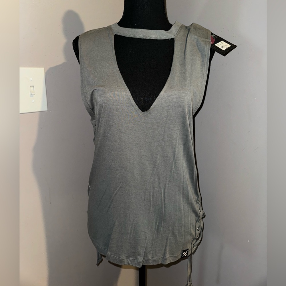 ✨🆕 Small Fast & Furious By Affliction Gray Tank